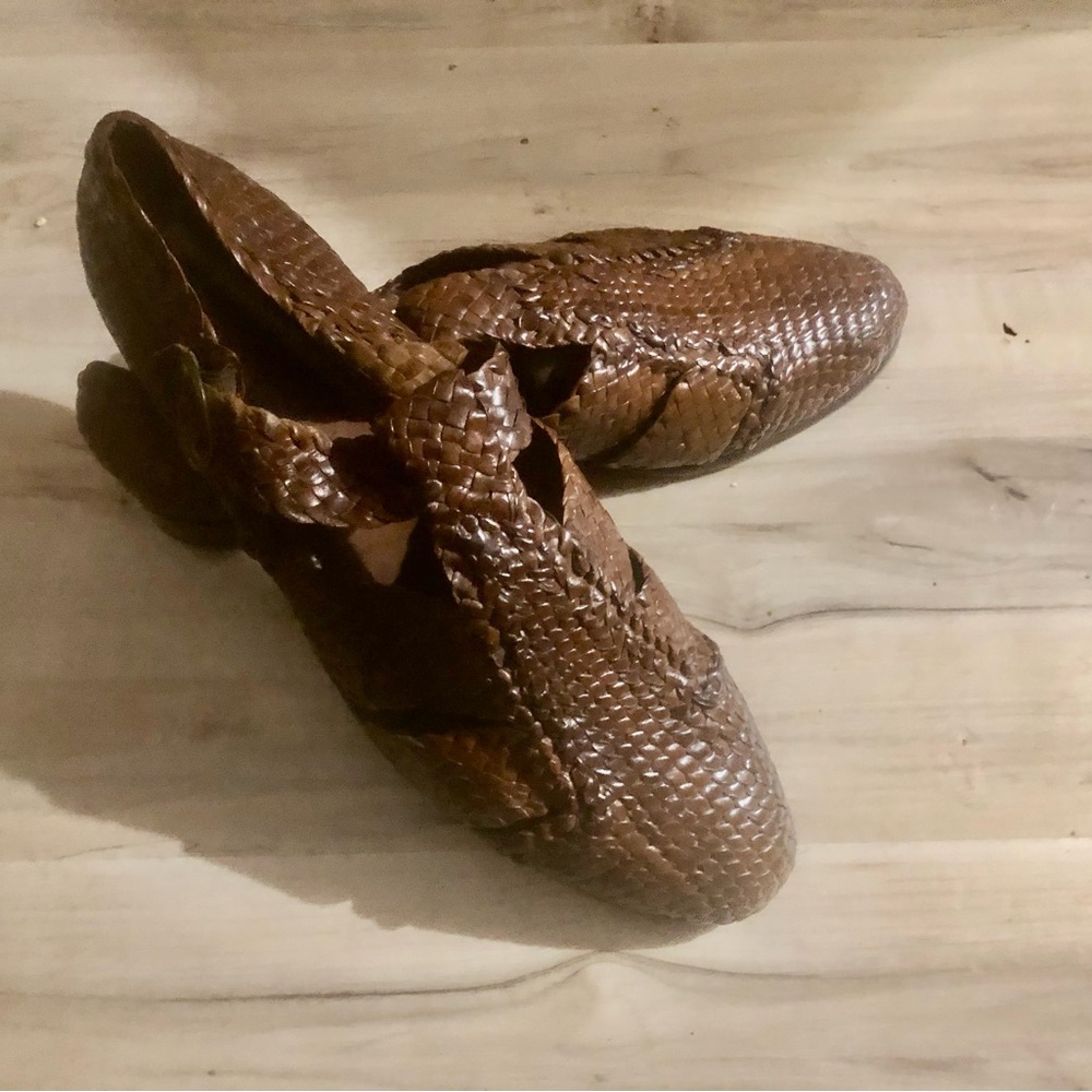 Cole Haan Resort - Brown Woven Leather Sandal - Flats 11